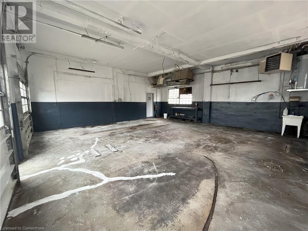 1290 KING STREET EAST Image 5