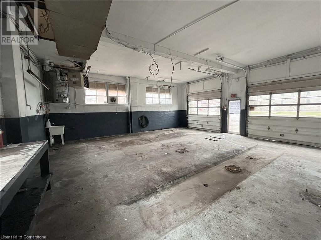 1290 KING STREET EAST Image 6