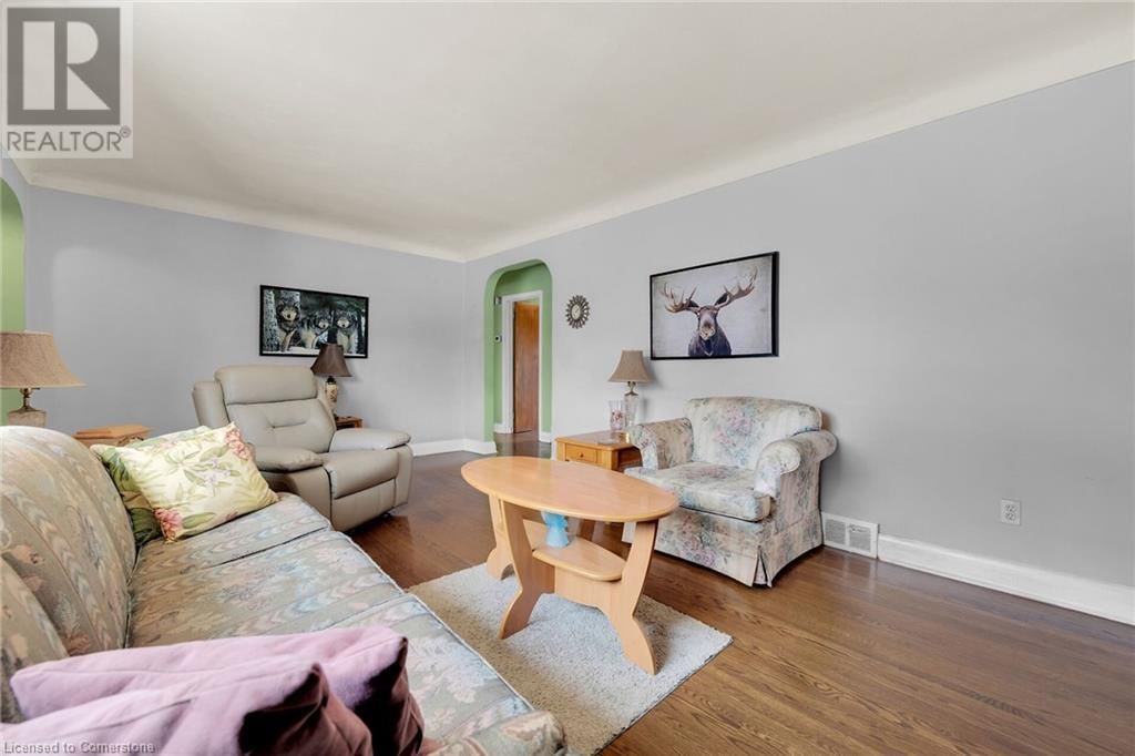 471 GENEVA STREET Image 13
