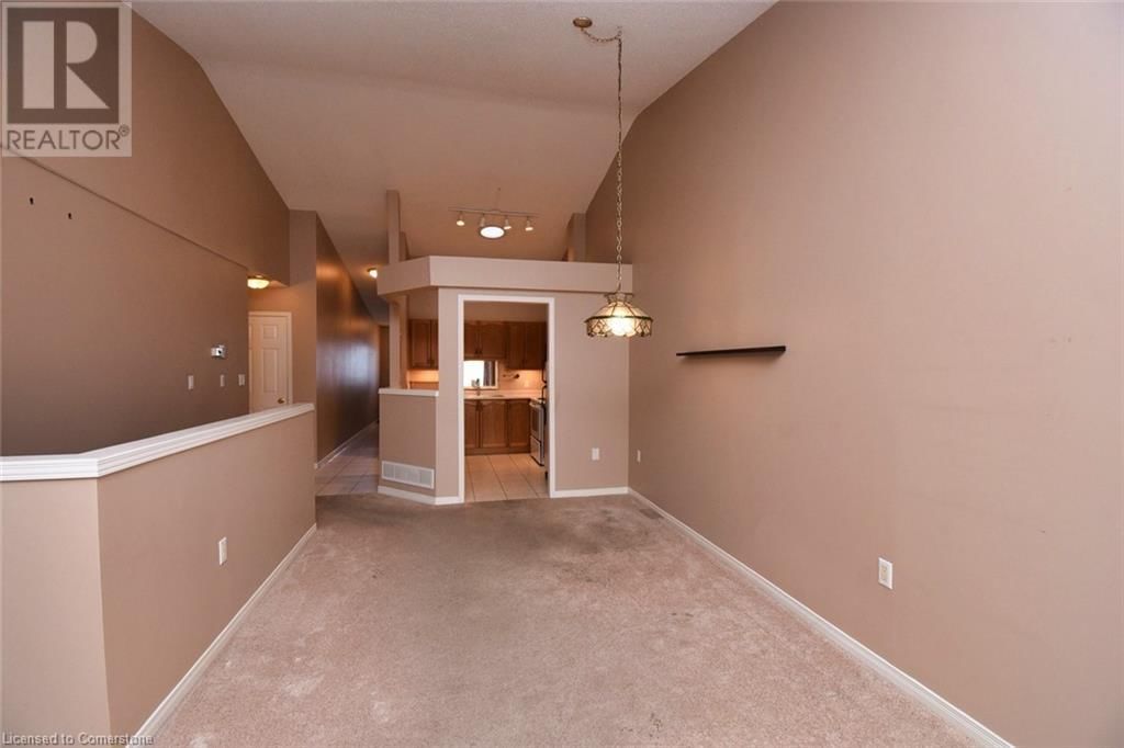 8 - 60 RICE AVENUE Image 11