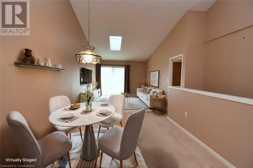 8 - 60 RICE AVENUE Image 12