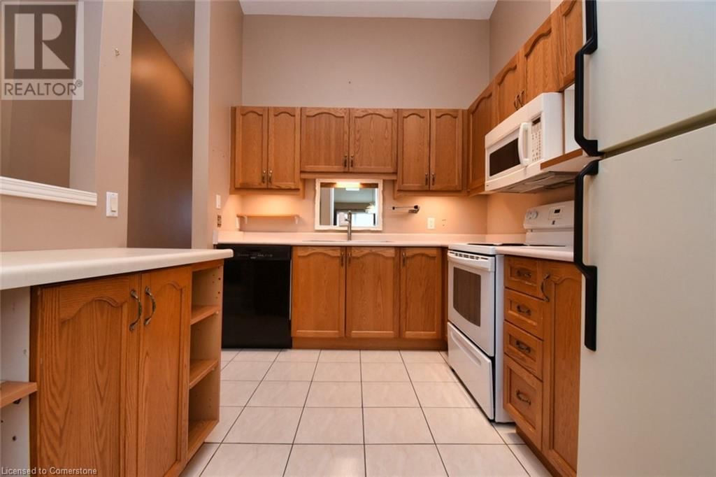 8 - 60 RICE AVENUE Image 14