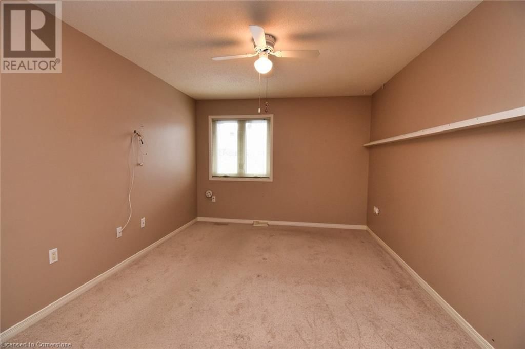 8 - 60 RICE AVENUE Image 21