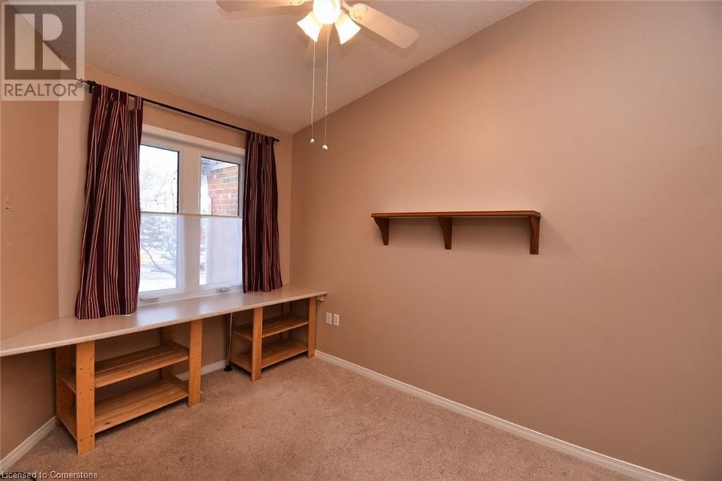8 - 60 RICE AVENUE Image 23