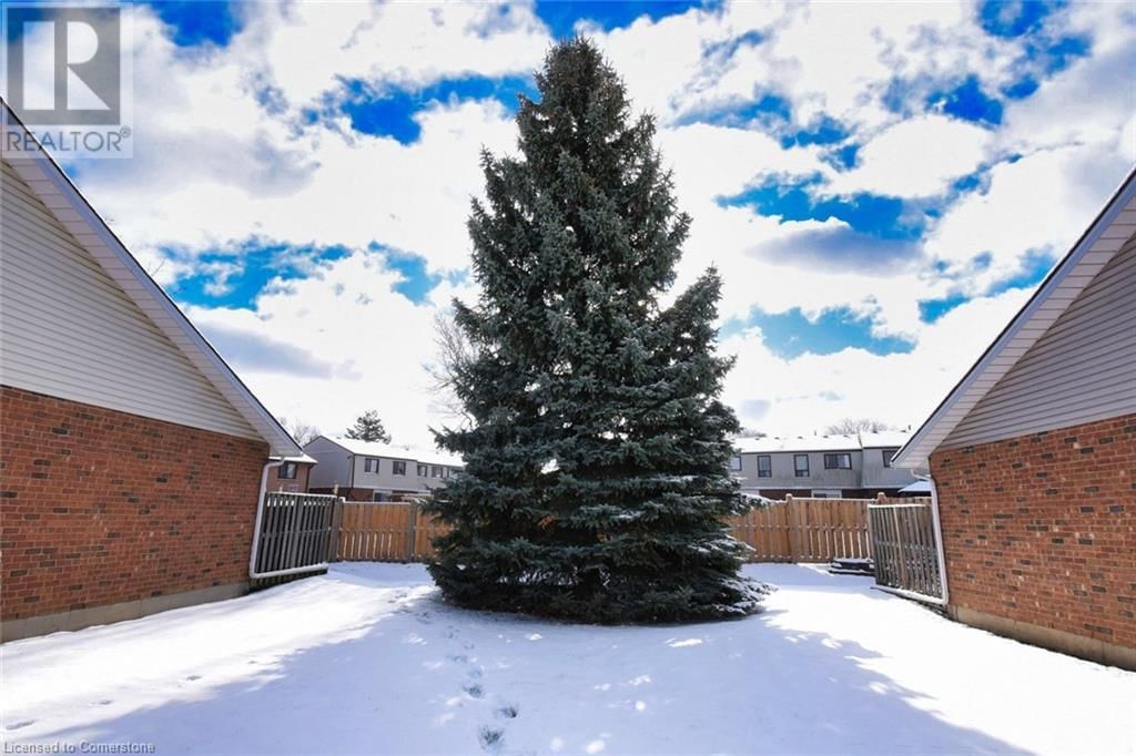 8 - 60 RICE AVENUE Image 40