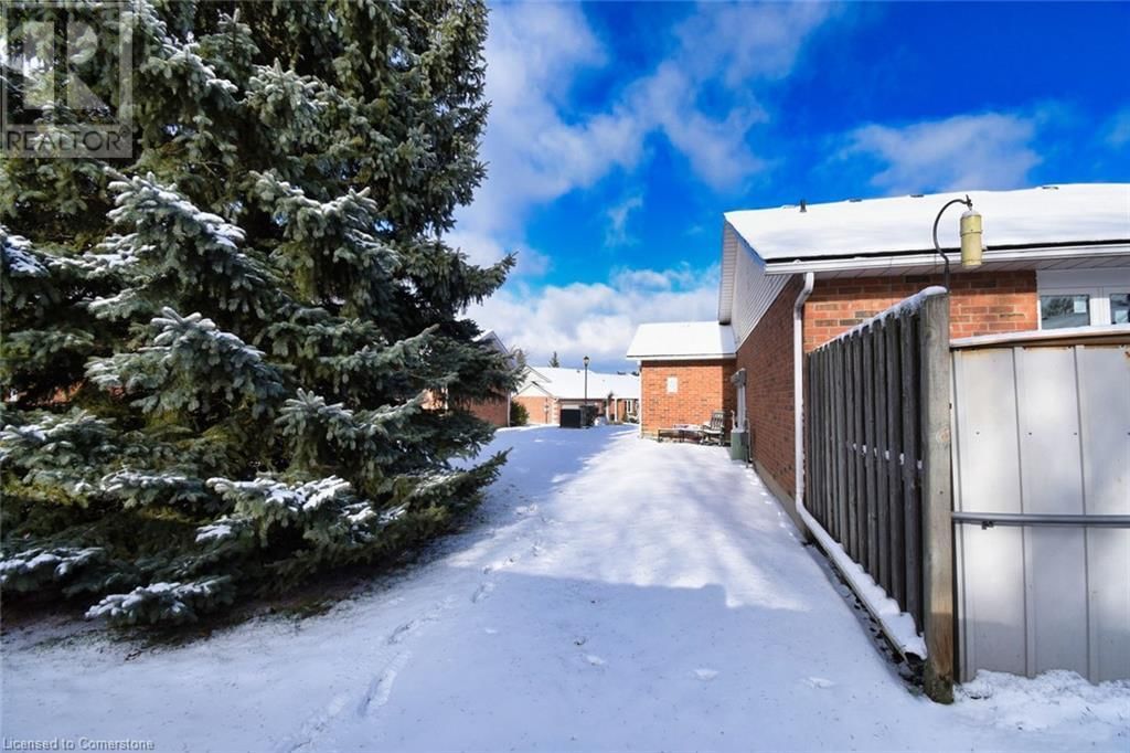 8 - 60 RICE AVENUE Image 41