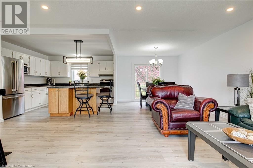 238 FOXHUNT ROAD Image 18