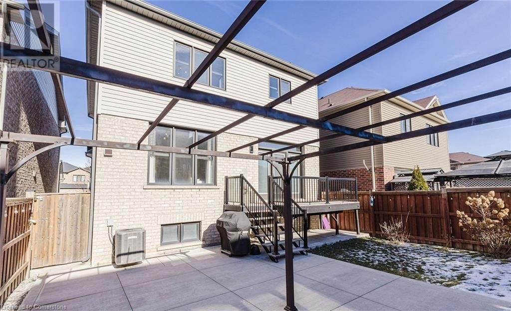 40 ALDGATE AVENUE SOUTH Image 32