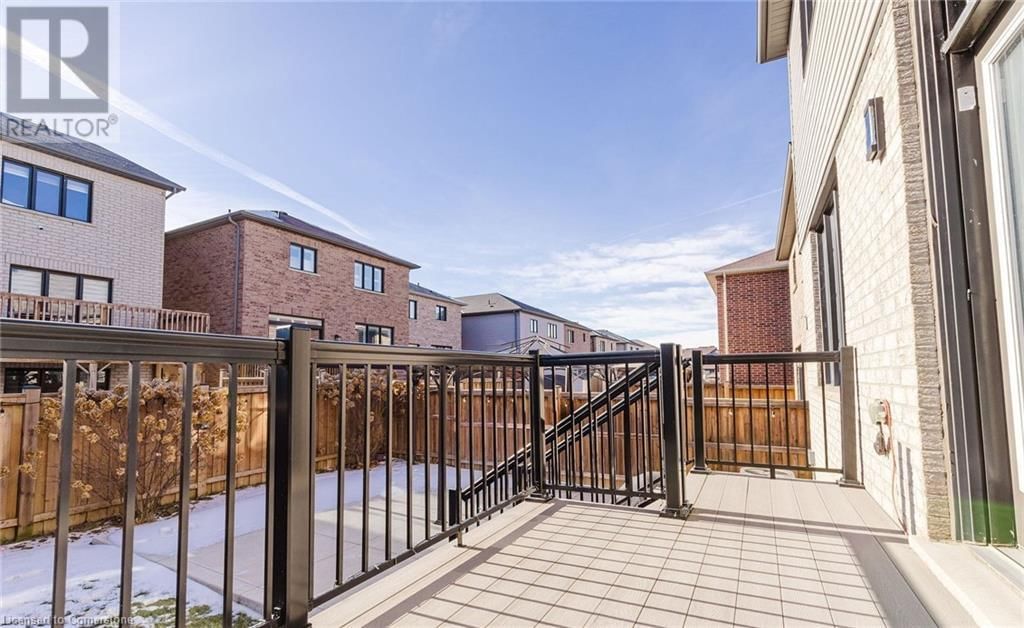 40 ALDGATE AVENUE SOUTH Image 37