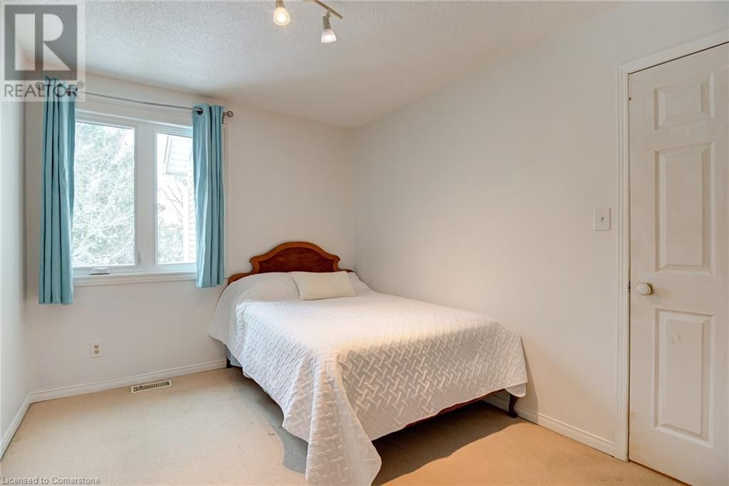 4 - 523 BEECHWOOD DRIVE Image 20