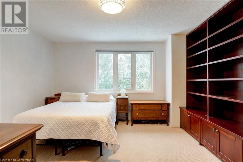 4 - 523 BEECHWOOD DRIVE Image 21