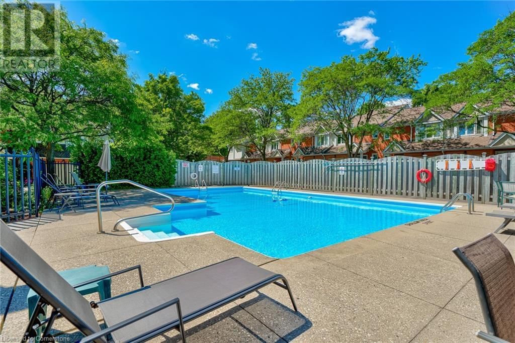 4 - 523 BEECHWOOD DRIVE Image 30