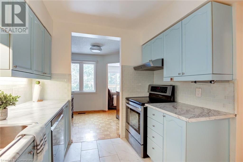 4 - 523 BEECHWOOD DRIVE Image 8