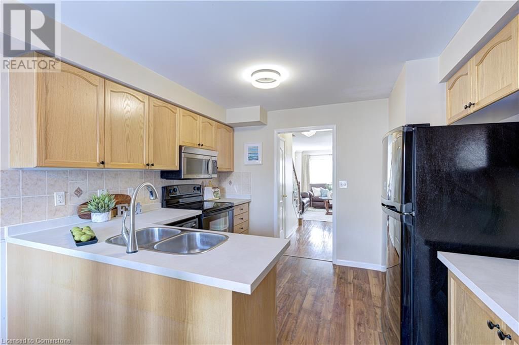 16 - 3030 BREAKWATER COURT Image 2