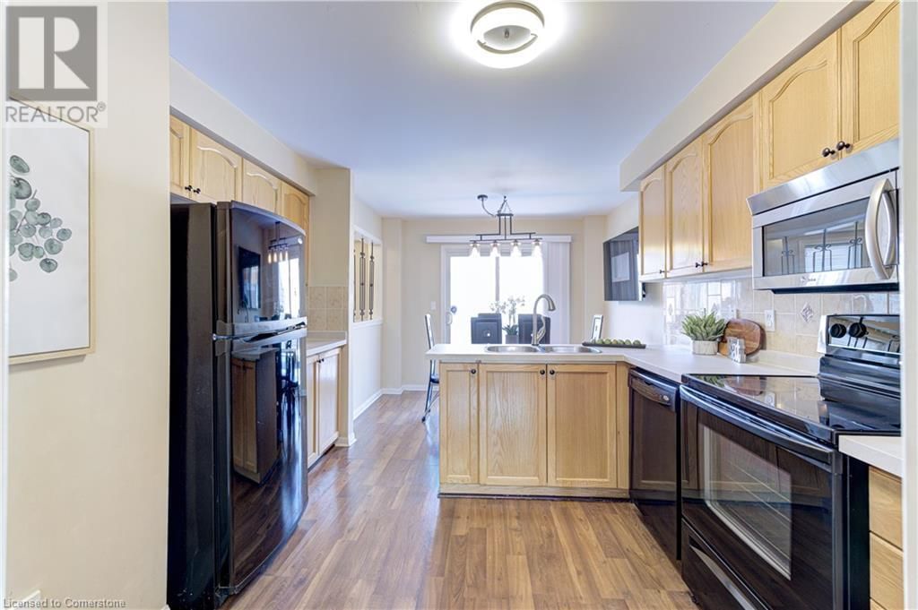 16 - 3030 BREAKWATER COURT Image 3