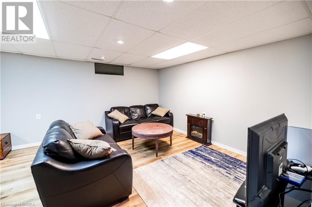 3 BANNISTER STREET Image 36