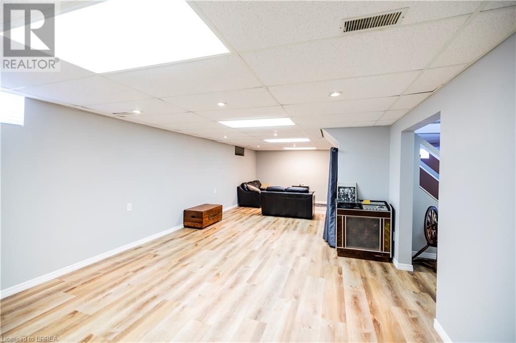 3 BANNISTER STREET Image 38