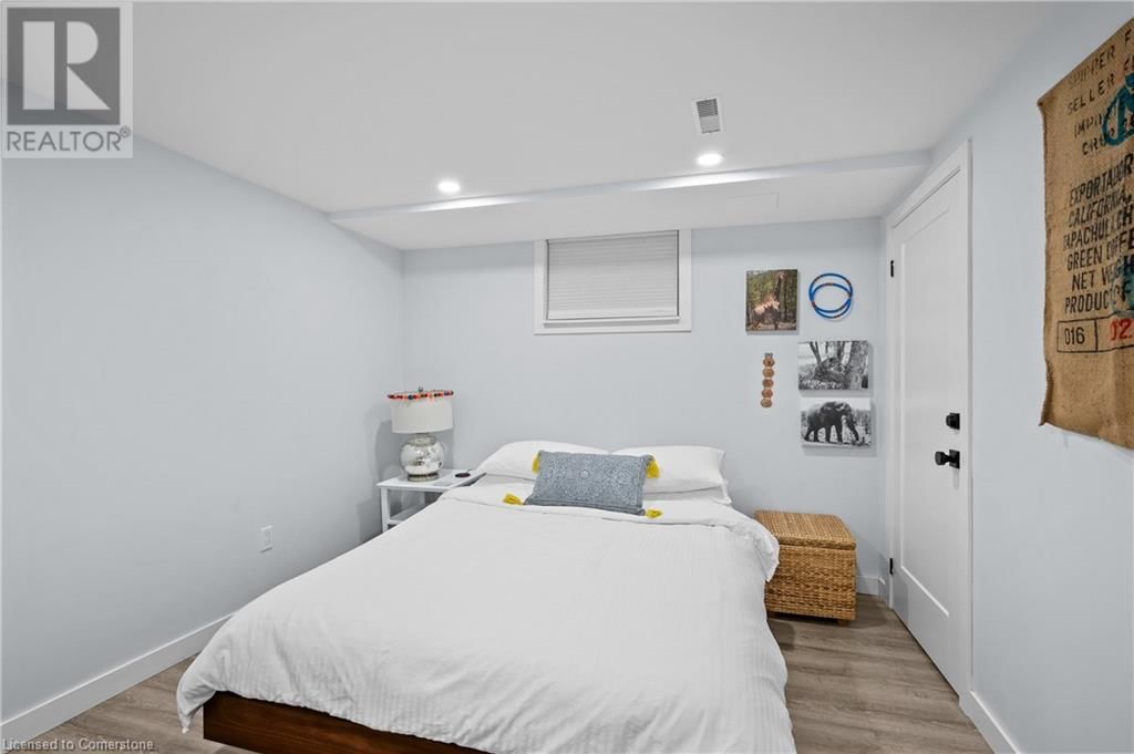 5046 ELIZABETH STREET Image 38