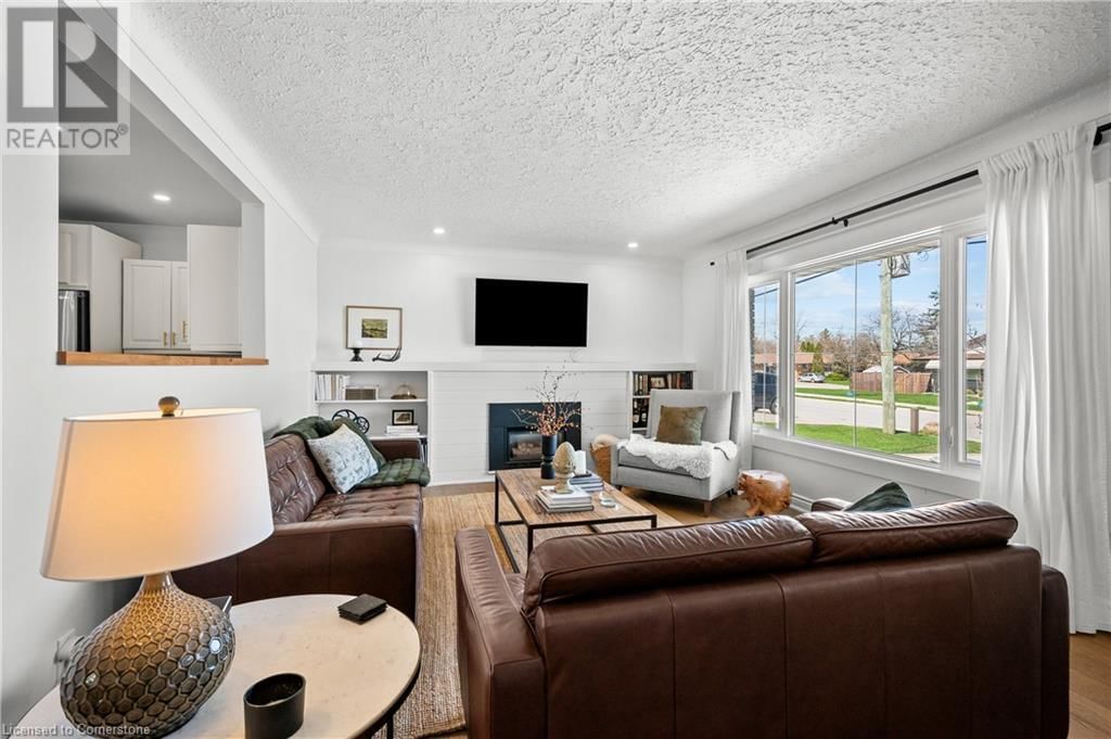 5046 ELIZABETH STREET Image 4