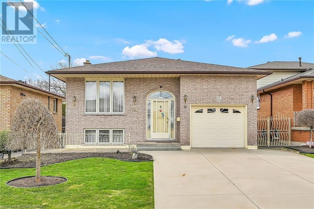 54 RIDLEY DRIVE Image 2