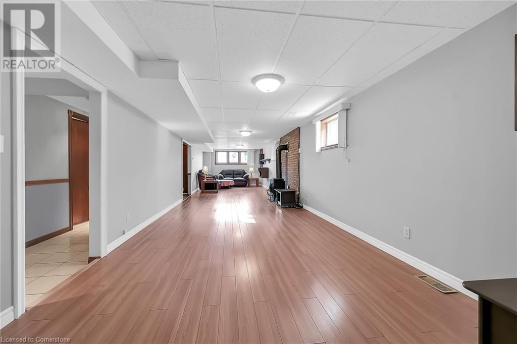 54 RIDLEY DRIVE Image 29