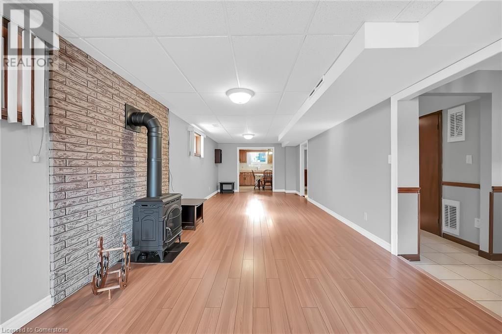 54 RIDLEY DRIVE Image 31