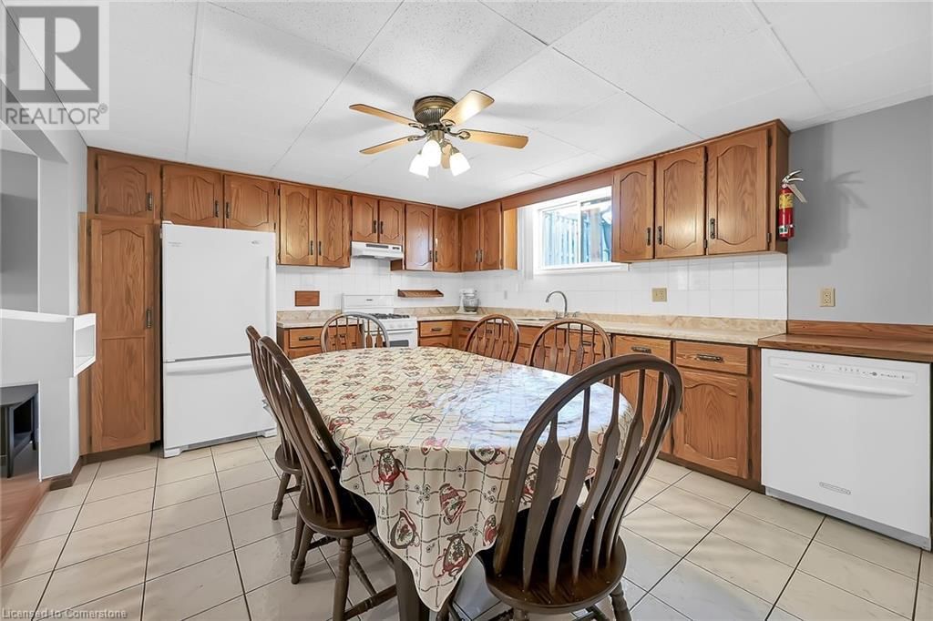 54 RIDLEY DRIVE Image 32