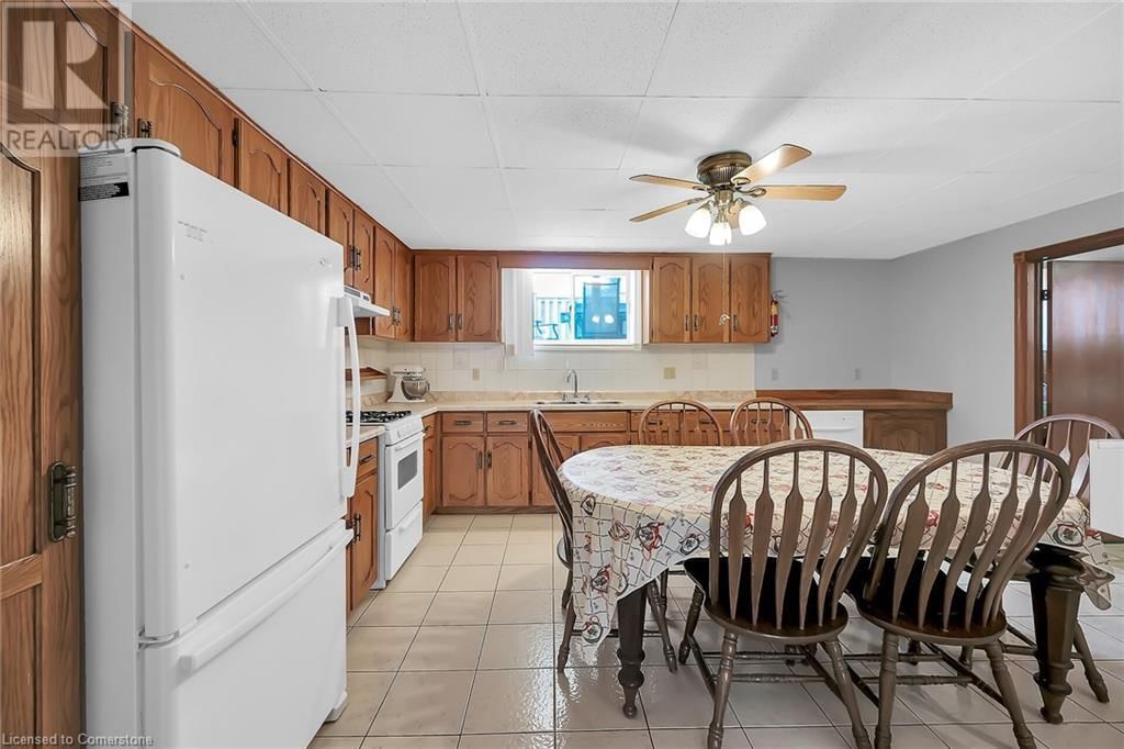 54 RIDLEY DRIVE Image 33