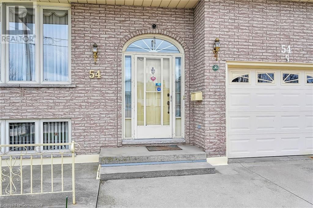 54 RIDLEY DRIVE Image 4