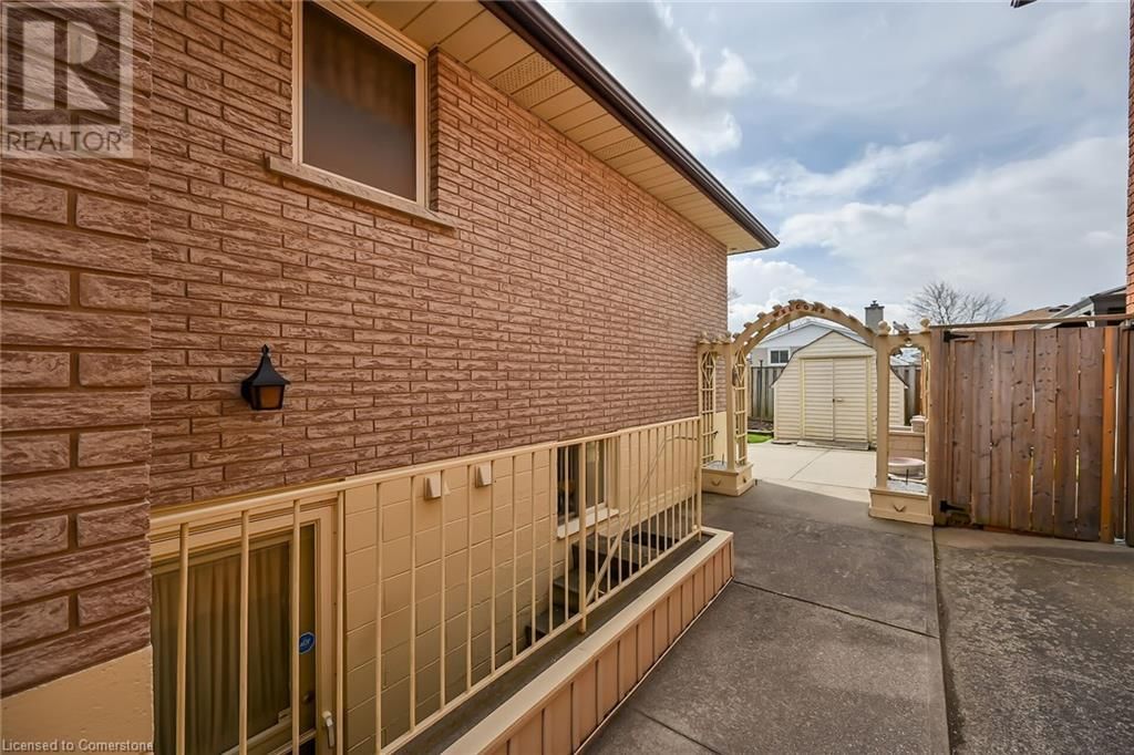 54 RIDLEY DRIVE Image 42
