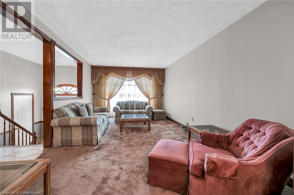 54 RIDLEY DRIVE Image 7