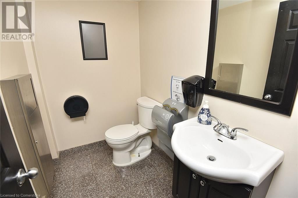 10 FRANKLIN STREET Image 21