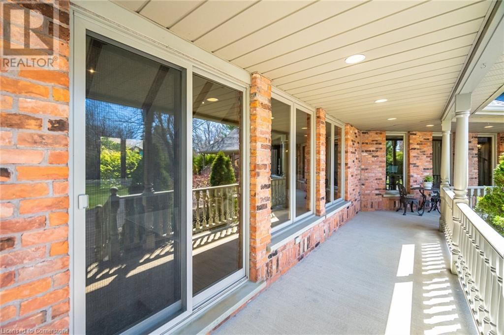 587 HILLCREST ROAD Image 22