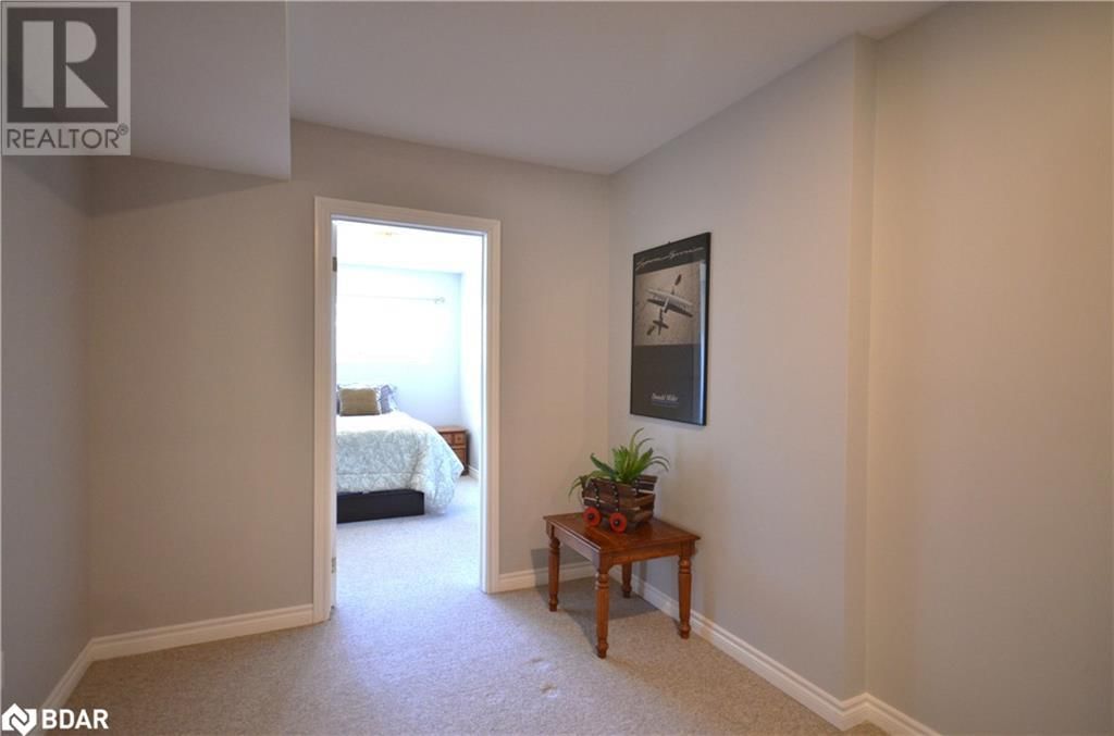 21 RED PINE CRESCENT Image 29