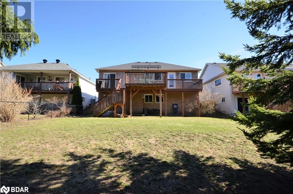 21 RED PINE CRESCENT Image 36