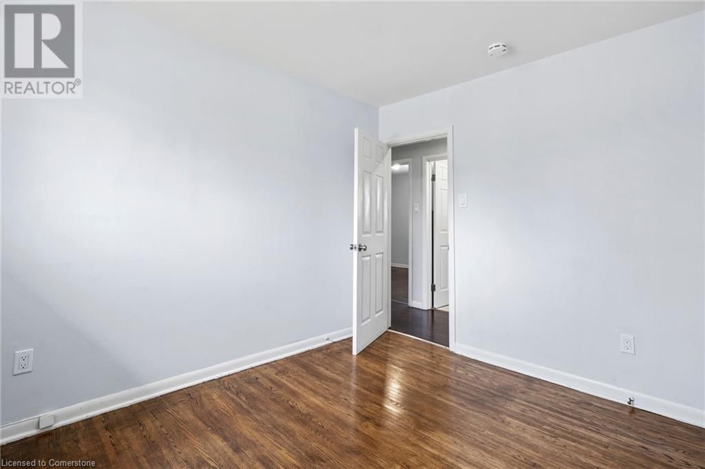 1151 LANCASTER STREET Image 30