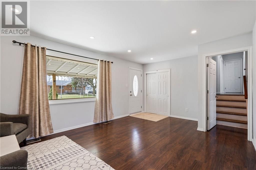 1151 LANCASTER STREET Image 8