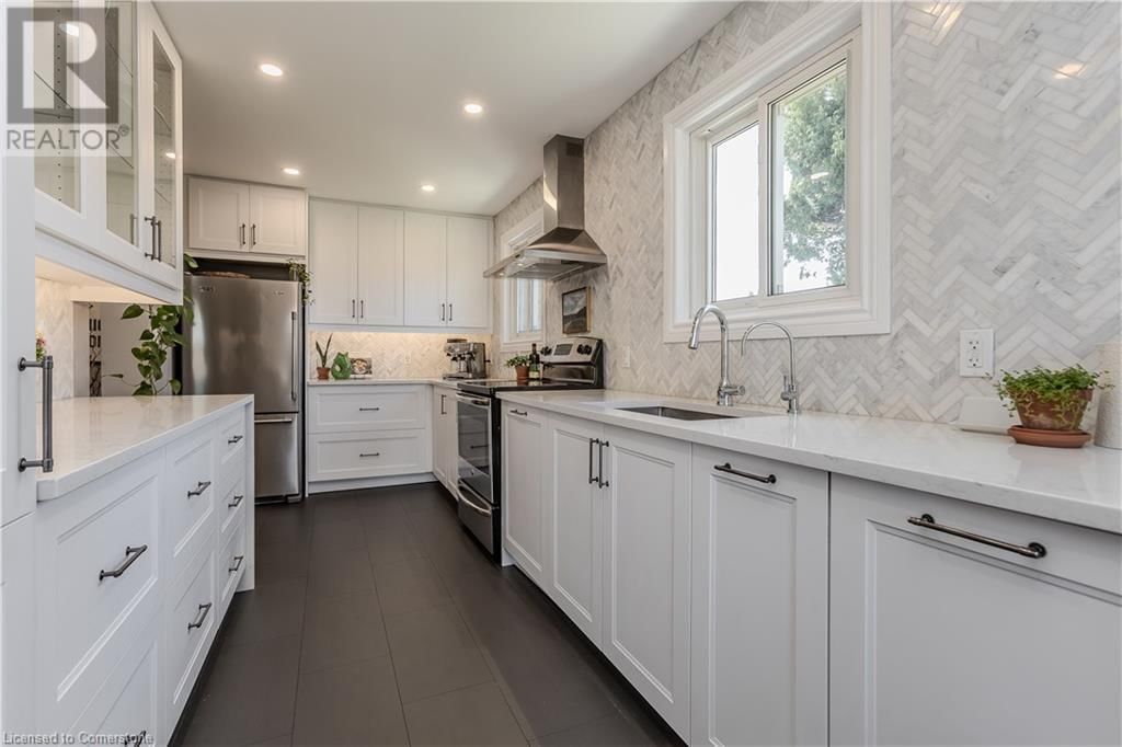 2205 MANCHESTER DRIVE Image 17