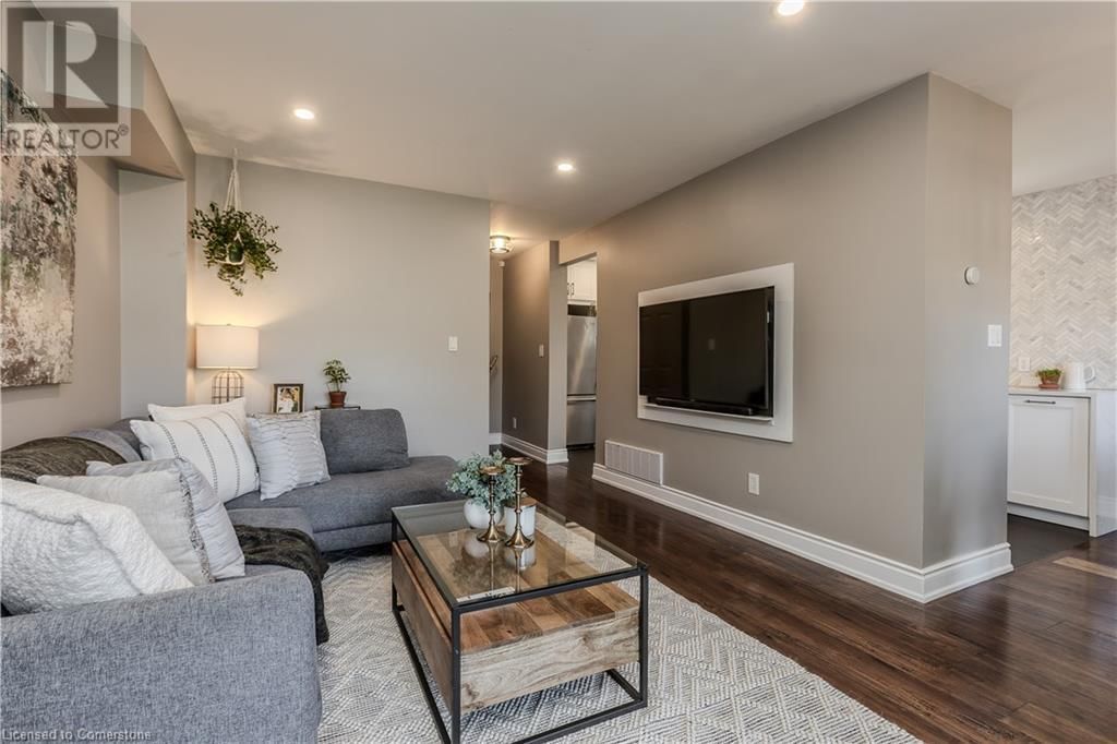 2205 MANCHESTER DRIVE Image 23