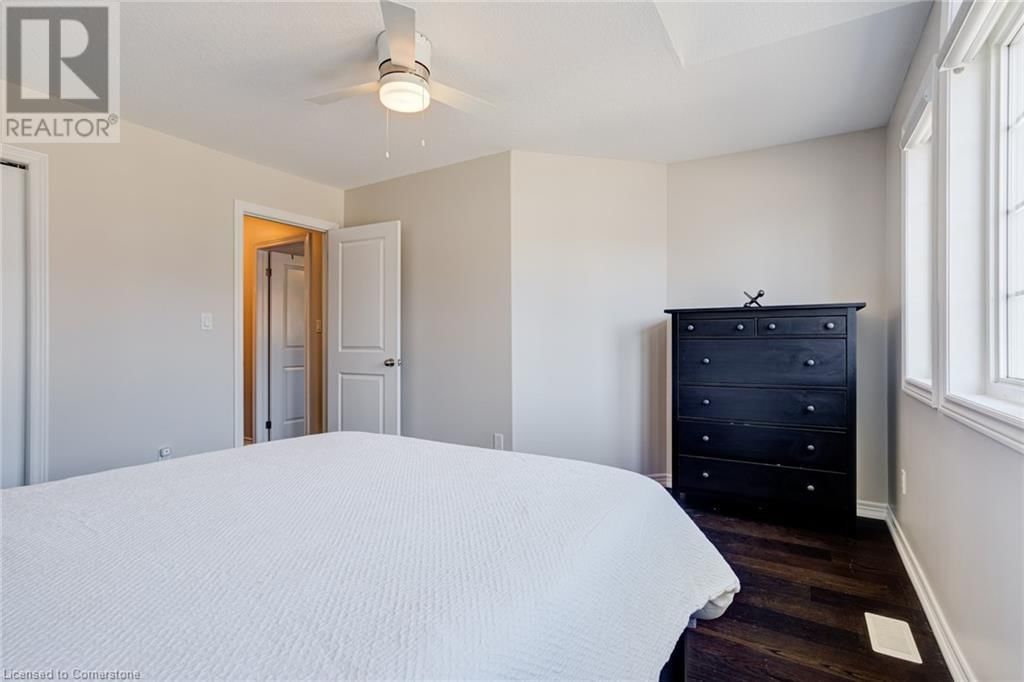 141 KEMP CRESCENT Image 23