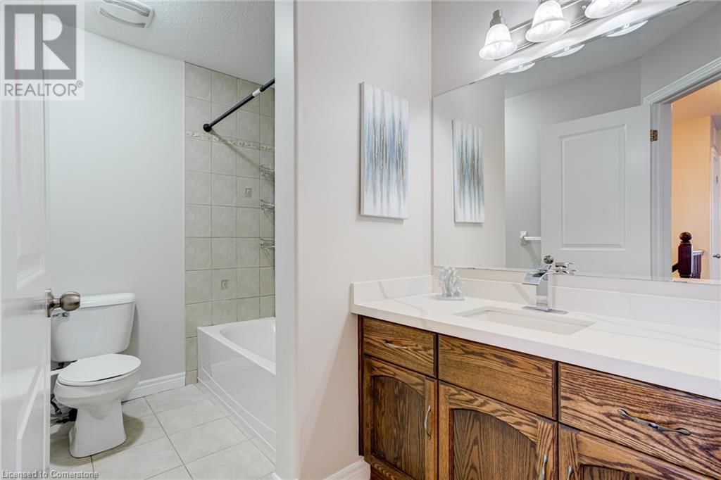 141 KEMP CRESCENT Image 26