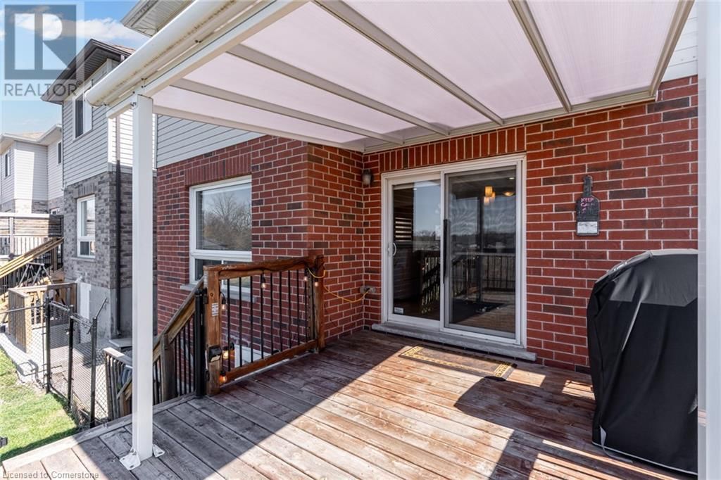141 KEMP CRESCENT Image 44