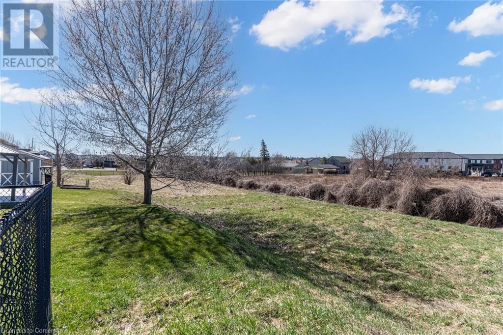141 KEMP CRESCENT Image 50