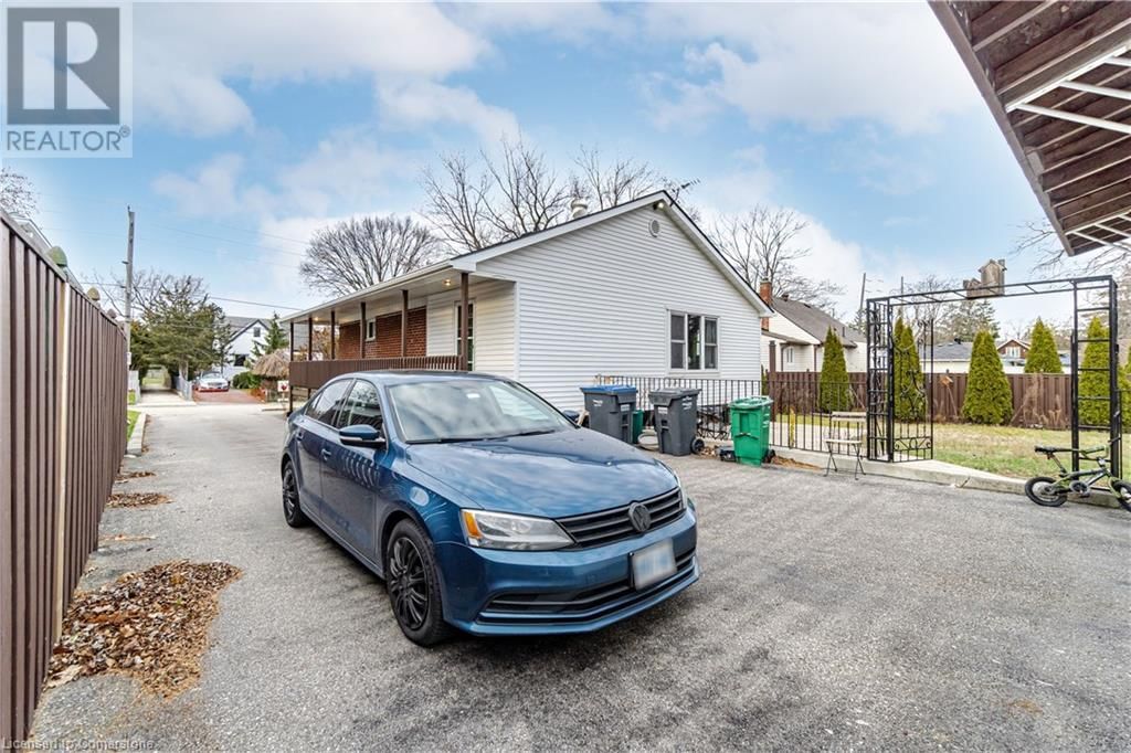 1904 BALSAM AVENUE Image 35