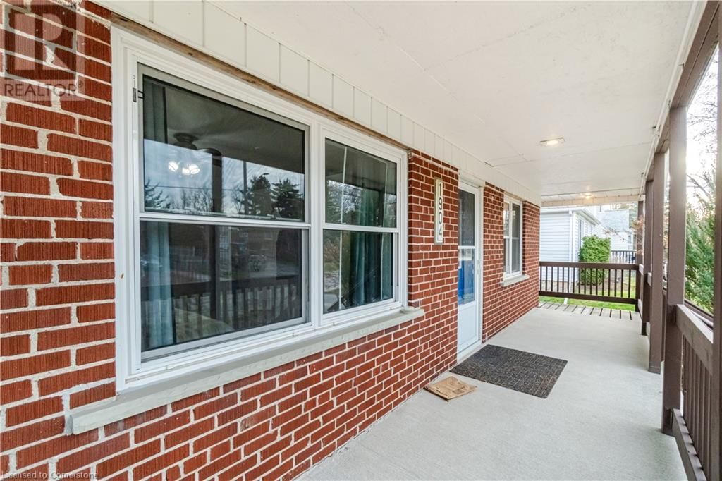 1904 BALSAM AVENUE Image 5