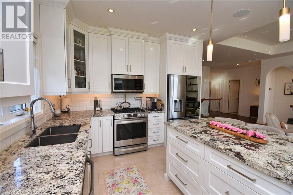 80 BACKUS DRIVE Image 17