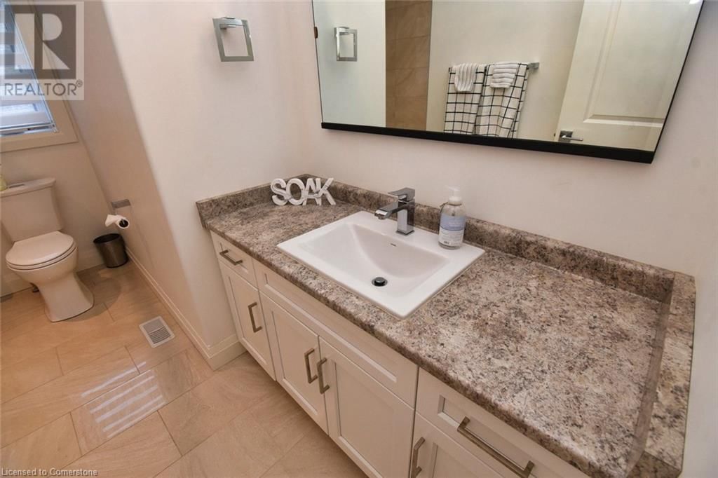 80 BACKUS DRIVE Image 29