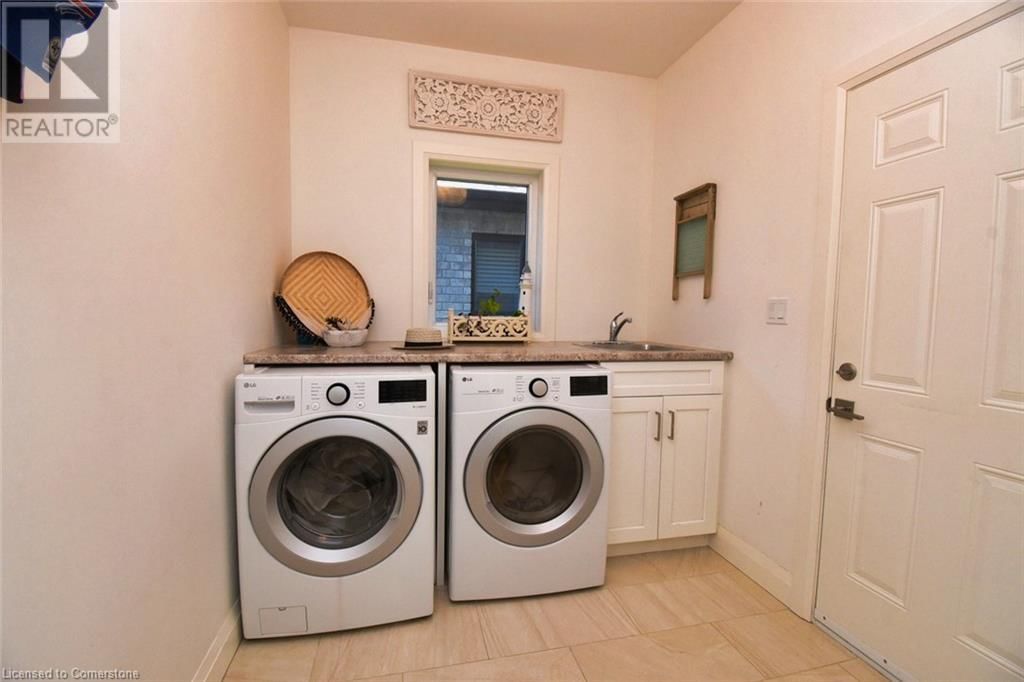 80 BACKUS DRIVE Image 30