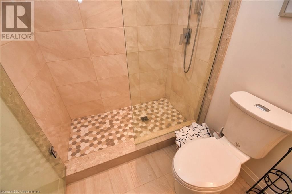 80 BACKUS DRIVE Image 32