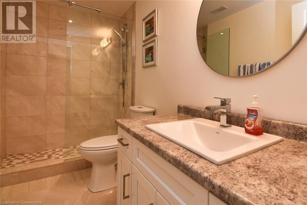 80 BACKUS DRIVE Image 34